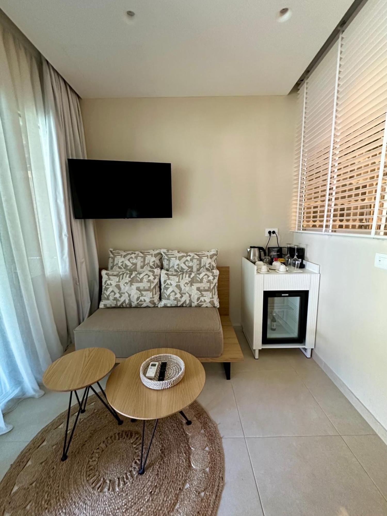 Hotel Salty Wave Skiathos